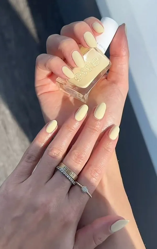 جدیدترین مدل ناخن رنگ های نود 1404؛ رنگای آرومی که ناخناتو زیباتر میکنه! 19 Nude nail designs 16