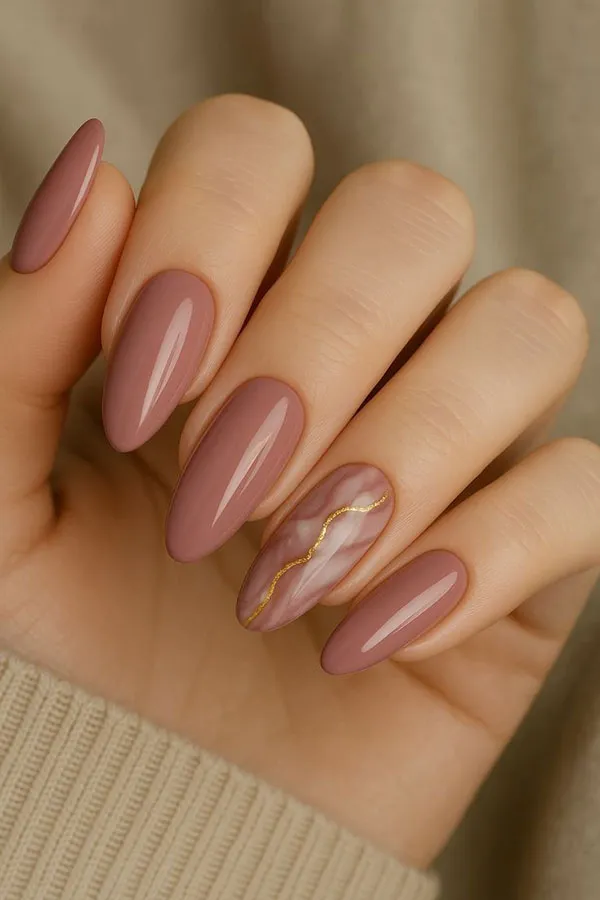 جدیدترین مدل ناخن رنگ های نود 1404؛ رنگای آرومی که ناخناتو زیباتر میکنه! 6 Nude nail designs 3