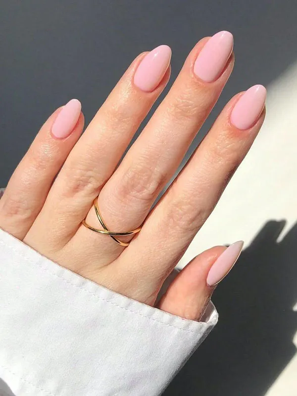 جدیدترین مدل ناخن رنگ های نود 1404؛ رنگای آرومی که ناخناتو زیباتر میکنه! 10 Nude nail designs 7
