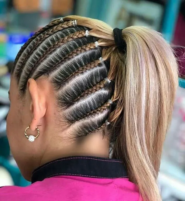 مدل بافت مو یک طرفه زیبا؛ استایلی دخترونه و شیک برای 2025 ! 25 One sided hair weave model 17