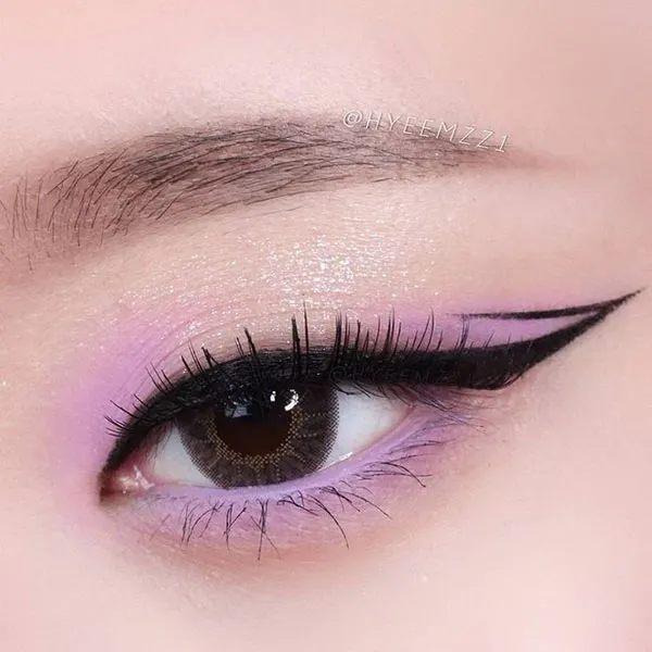 Pink eye makeup 25