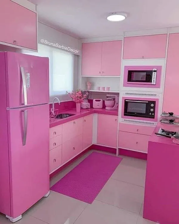40 مدل دکوراسیون صورتی آشپزخانه کیوت؛ وقتی آشپزخونت تبدیل به یک فضای دلبرانه میشه! 13 Pink kitchen decoration 10