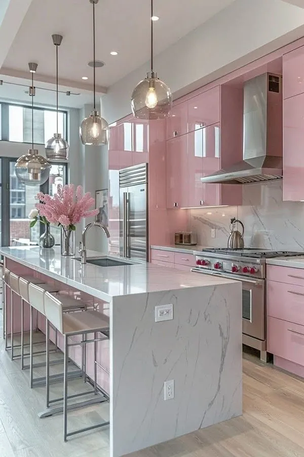 40 مدل دکوراسیون صورتی آشپزخانه کیوت؛ وقتی آشپزخونت تبدیل به یک فضای دلبرانه میشه! 10 Pink kitchen decoration 7