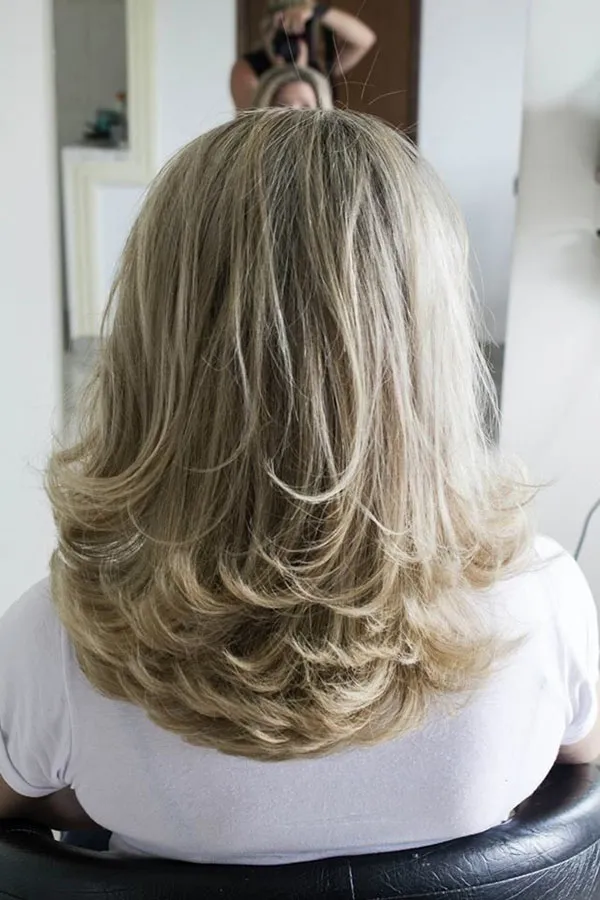 37 مدل موی لیر تا سر شانه دخترانه؛ استایلی که هیچوقت از مد نمیافته ! 7 Shoulder length hair style 3
