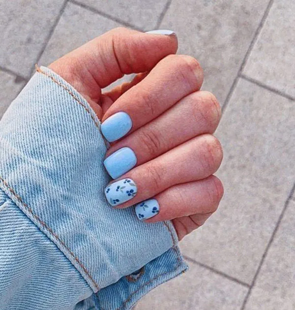 Simple nail design 19