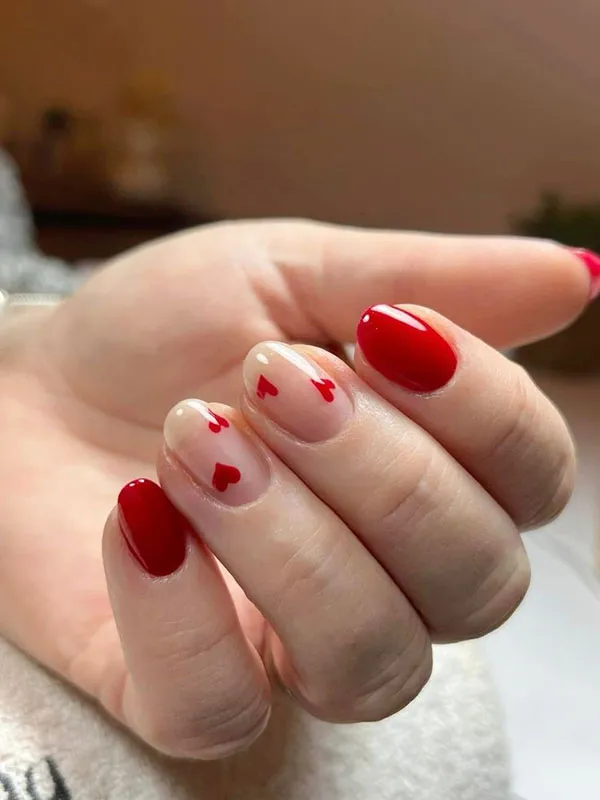 Simple nail design 4