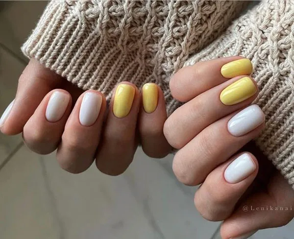 Simple nail design 8