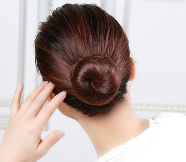 Simple tomato hairstyle tutorial 31