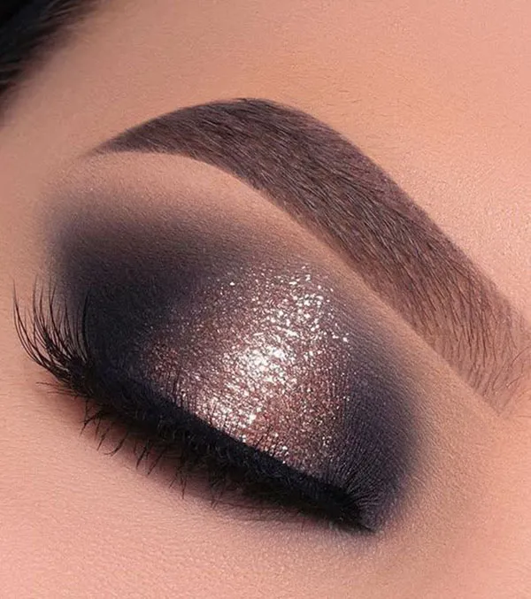جدیدترین آموزش سایه اسموکی دخترانه؛ این سایه رو تو 5 دقیقه حرفهای بزن! 16 Smoky shadow tutorial 28
