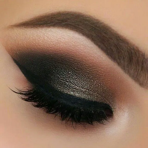 جدیدترین آموزش سایه اسموکی دخترانه؛ این سایه رو تو 5 دقیقه حرفهای بزن! 11 Smoky shadow tutorial 6