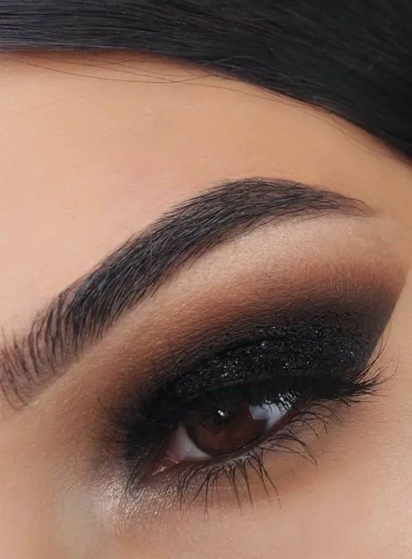 جدیدترین آموزش سایه اسموکی دخترانه؛ این سایه رو تو 5 دقیقه حرفهای بزن! 13 Smoky shadow tutorial 7