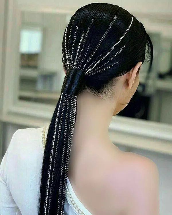 37 مدل موی دم اسبی شیک برای عروسی؛ ترکیب سادگی و لاکچری! 19 Stylish ponytail hairstyle for wedding 17
