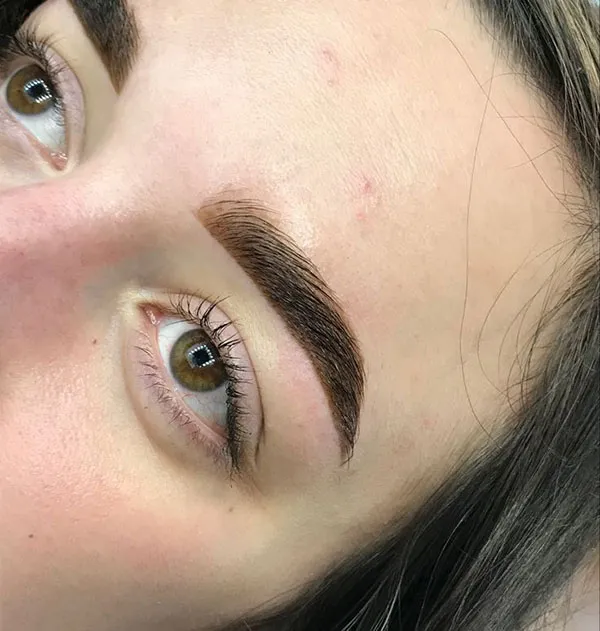 This years fashionable wide eyebrow model for girls 15
