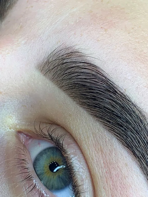 This years fashionable wide eyebrow model for girls 20