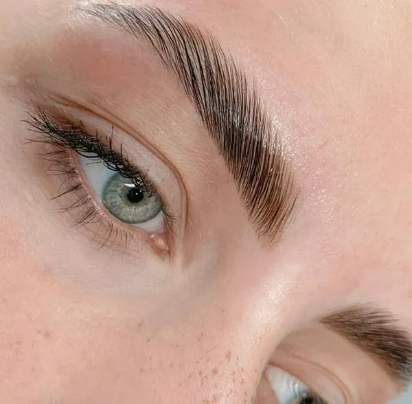 This years fashionable wide eyebrow model for girls 25