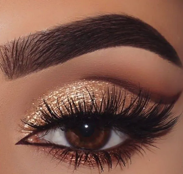 10 ایده اموزش سایه زدن چشم مجلسی؛ با این ترفندا چشمات درشت تر وجذاب تر میشه! 16 Tutorial on applying eyeshadow to the wedding dress 13