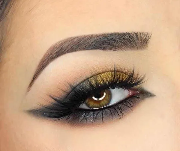 10 ایده اموزش سایه زدن چشم مجلسی؛ با این ترفندا چشمات درشت تر وجذاب تر میشه! 19 Tutorial on applying eyeshadow to the wedding dress 15