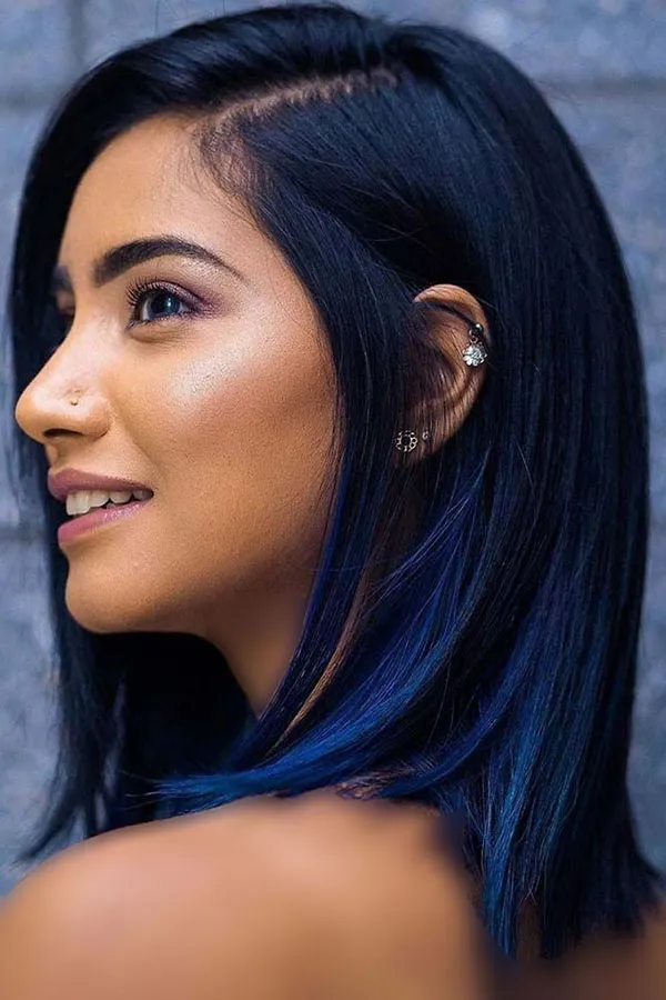 انواع رنگ مو آبی 2025؛ از کاربنی لاکچری تا پاستلی فانتزی💙 19 Types of blue hair color 14