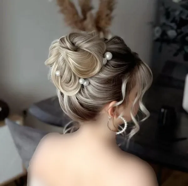 new european chignon hairstyles diakoland photo 18