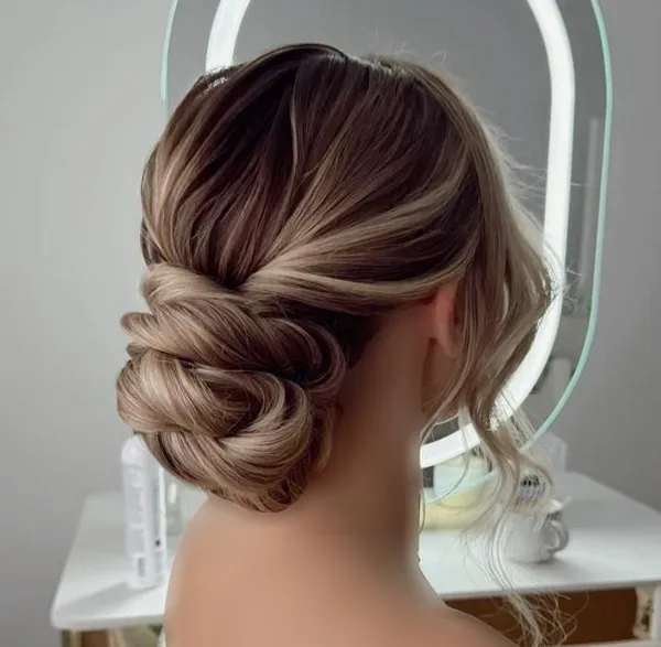 new european chignon hairstyles diakoland photo 22