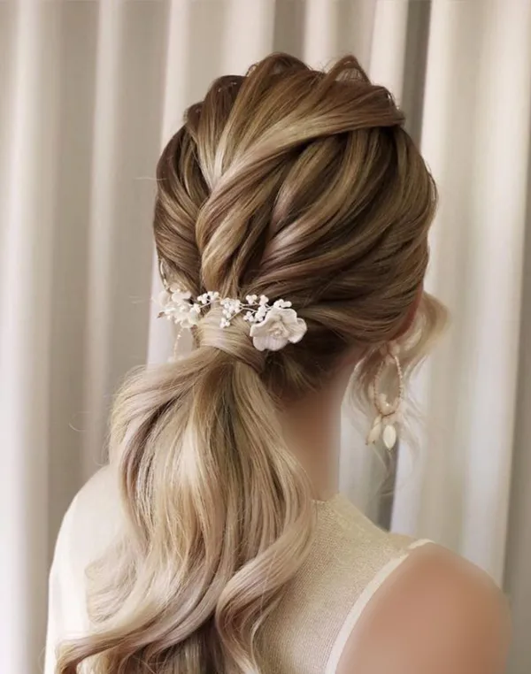 new european chignon hairstyles diakoland photo 31