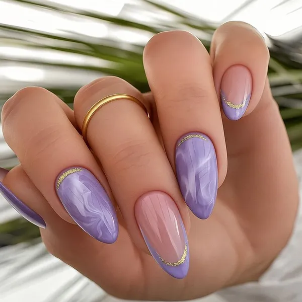 طراحی و دیزاین ناخن بنفش 2025؛ دیزاینایی که امسال ترند شدن و استایلتو خاصتر میکنن💜 20 purple nails trend diakoland photo 16