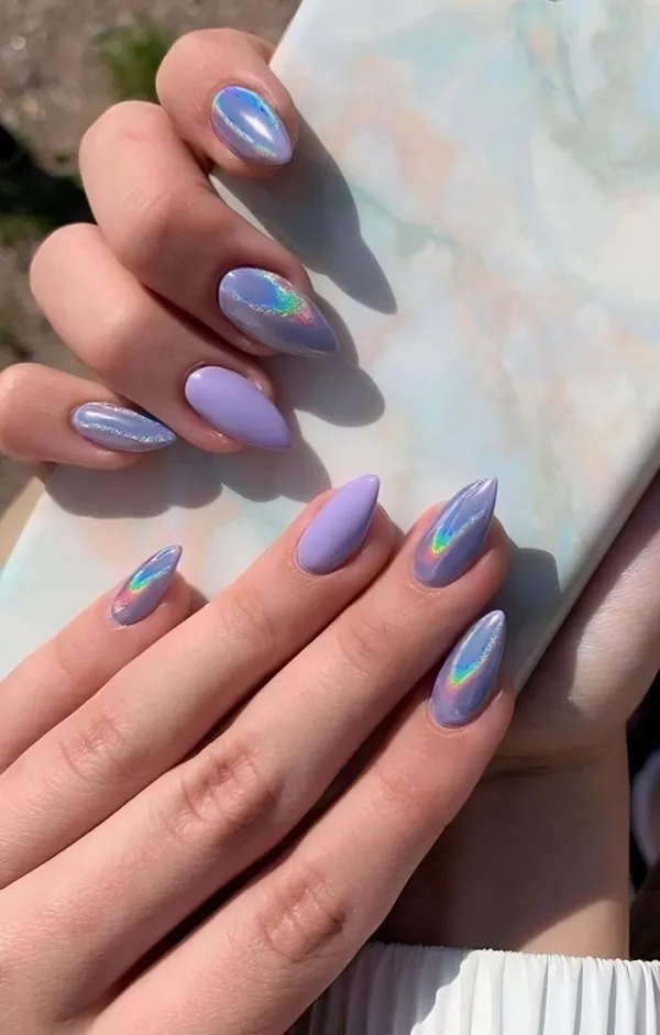 طراحی و دیزاین ناخن بنفش 2025؛ دیزاینایی که امسال ترند شدن و استایلتو خاصتر میکنن💜 40 purple nails trend diakoland photo 39