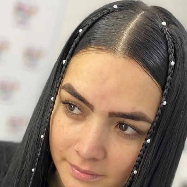 A few stylish and classy girls hair weaves with pearls 25