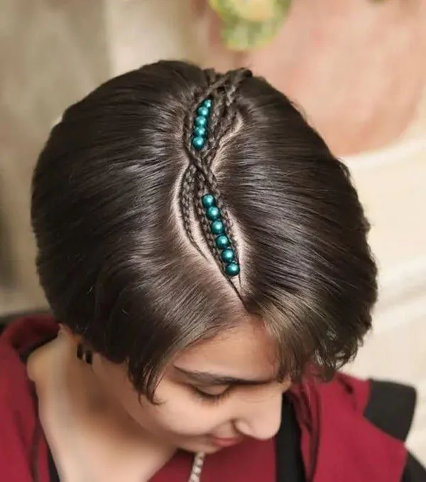A few stylish and classy girls hair weaves with pearls 6