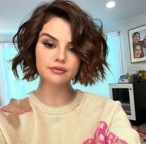 Beautiful short hairstyle 2