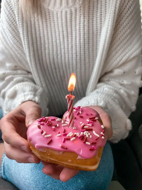 8 ایده سورپرایز تولد؛ وقتی میخوای دلِ یکی رو حسابی شاد کنی! 8 Birthday surprise idea 4