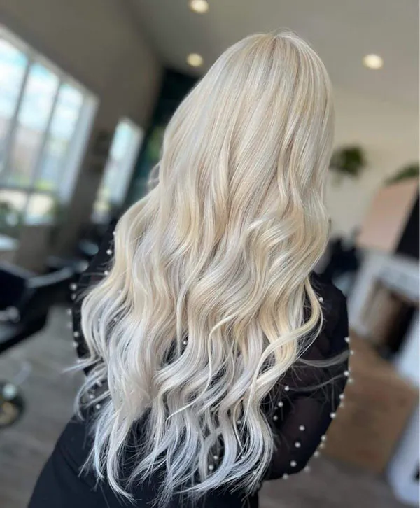 ببین رنگ مو بور 2025 چطور چهرهت رو لطیفتر و چشمگیرتر میکنه ! 17 Blonde hair color 17