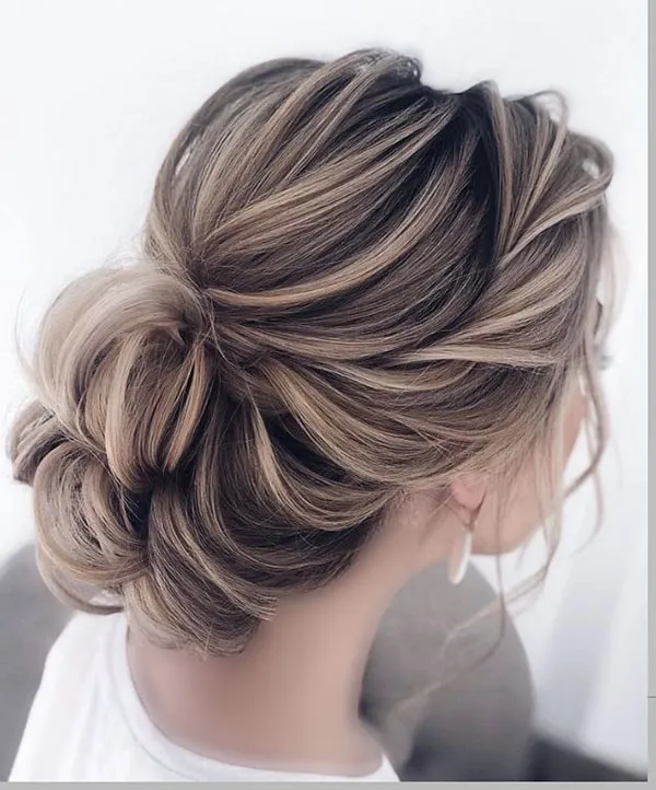 رنگ مو هایلایت عروس؛ ترندترین رنگها برای عروسخانومای 2025 23 Bridal Highlight Hair Color 28