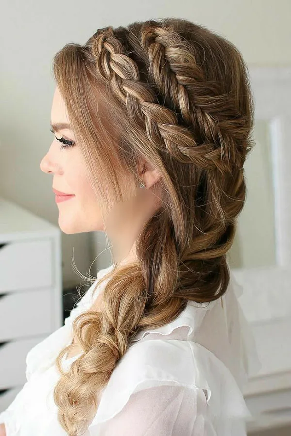 Bun hair weave in front of the head 5