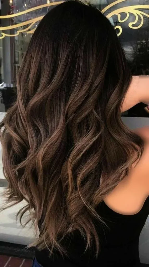 30 مدل رنگ مو قهوه ای سوخته؛ رنگی که تو رو خاص، آرام و جذاب نشون میده! 30 Burnt brown hair color 22