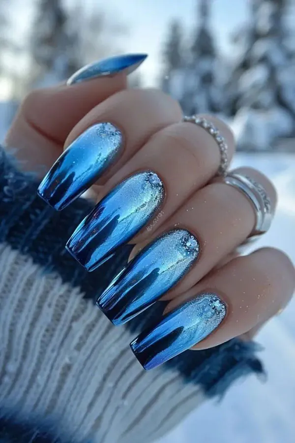 Chrome blue nails 28