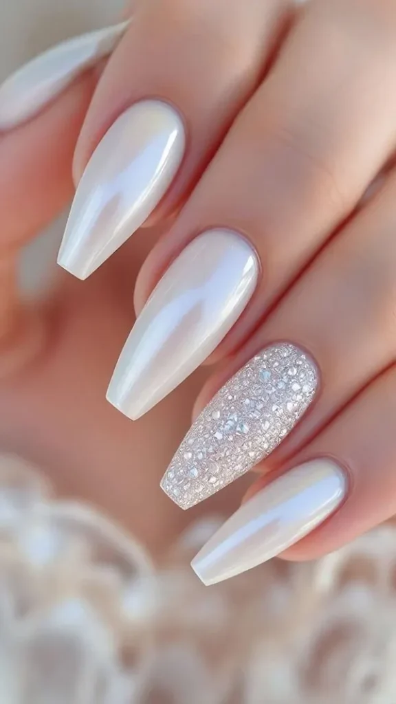 Chrome milk nail 13