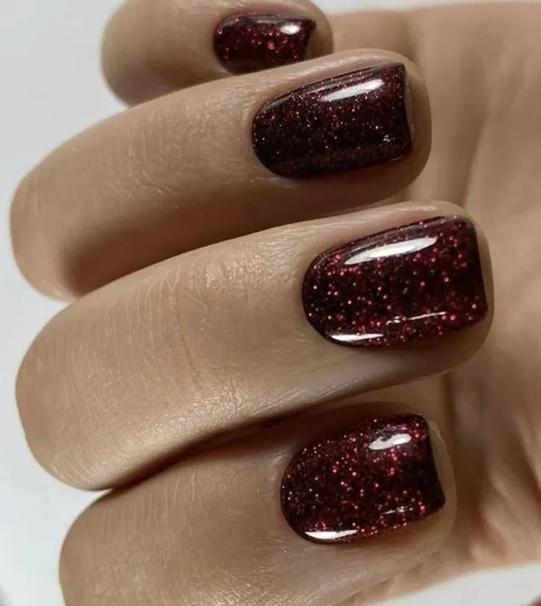 Crimson Shine Nail Design 3
