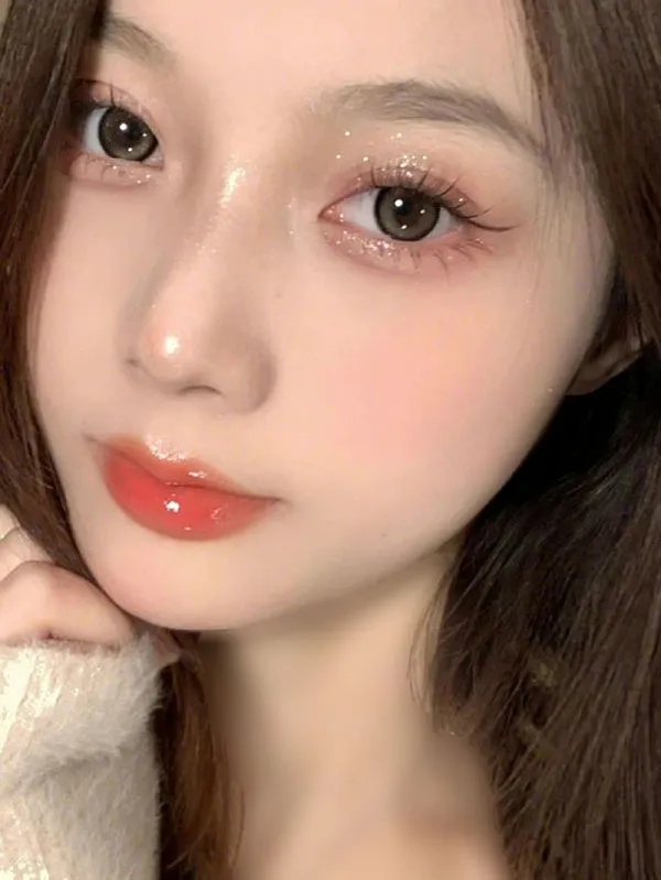 مدل میکاپ کره ای کیوت 2025 ؛ لطیف و بامزه مثل خودشون 💕 7 Cute Korean makeup model 4