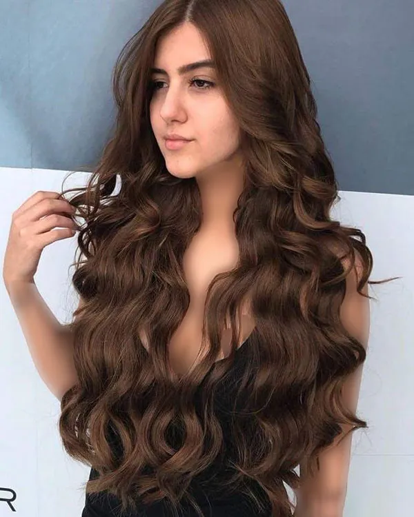 32 مدل رنگ مو قهوه ای شکلاتی تیره؛ ترند محبوب پاییز و زمستون 😍 4 Dark chocolate brown hair color 2