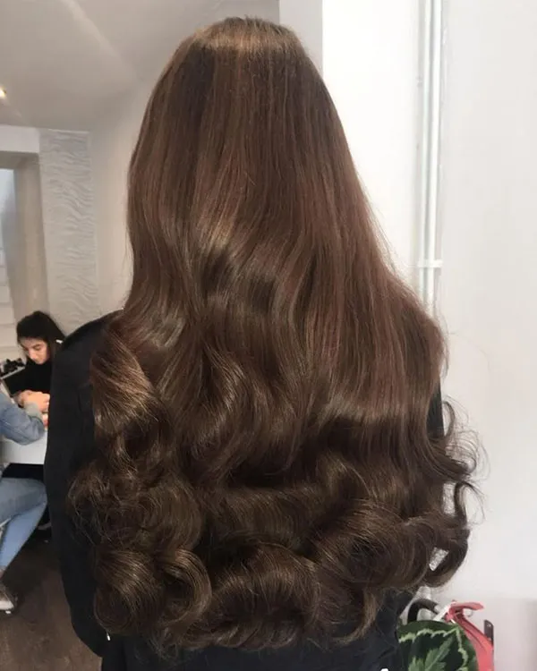32 مدل رنگ مو قهوه ای شکلاتی تیره؛ ترند محبوب پاییز و زمستون 😍 22 Dark chocolate brown hair color 21