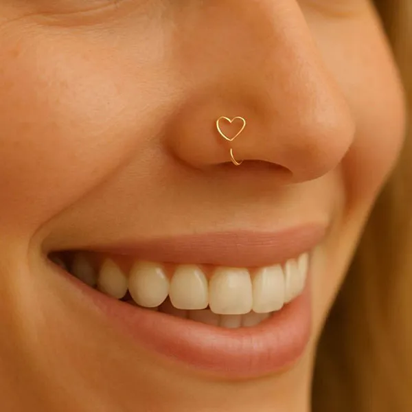 Delicate piercing model 12