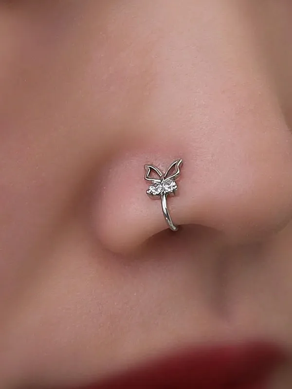 Delicate piercing model 21
