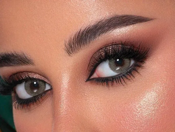Doll eye makeup 25