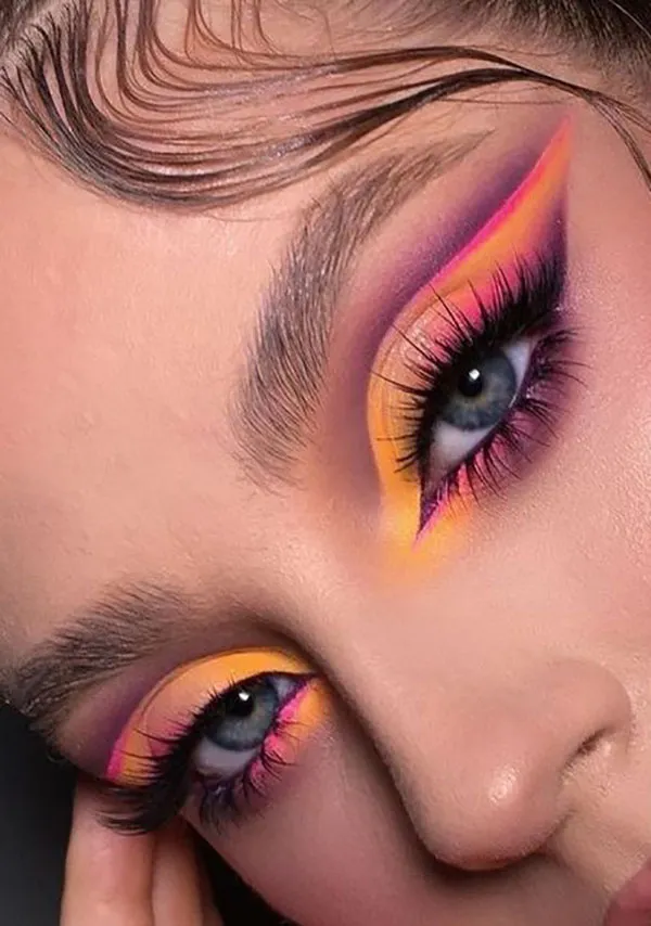 Doll eyeshadow 19