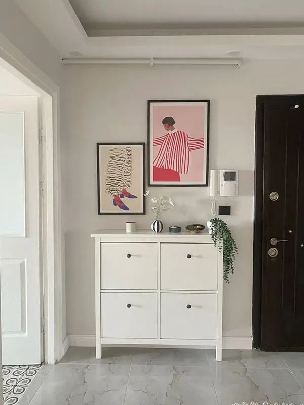 Entrance decoration 16