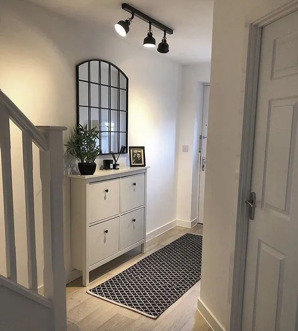 Entrance decoration 22