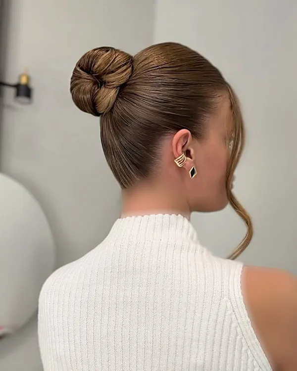 32 مدل مو گوجه ای اروپایی دخترانه؛ ساده ولی استایلدار! 4 European tomato hairstyle 1