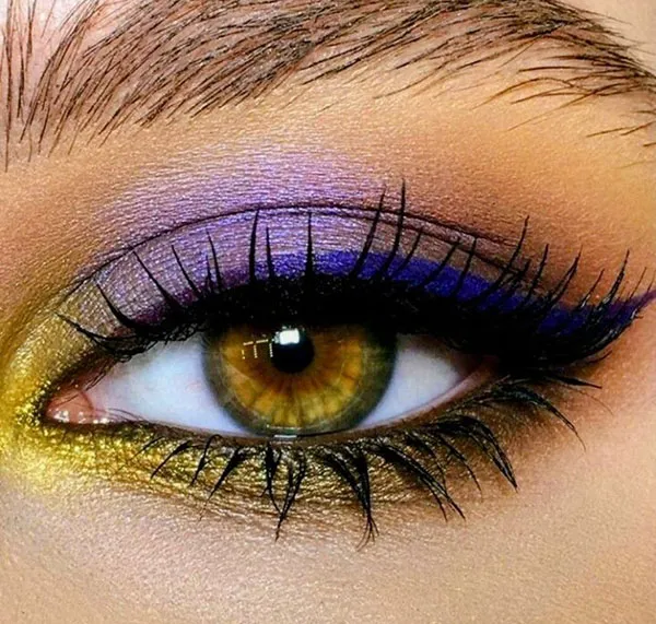 Eye makeup photo 10
