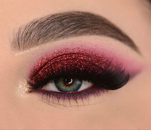 Eye makeup photo 24